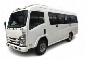 Gambar bus kecil isuzu elf dengan kapasitas bus kecil 10-25 penumpang